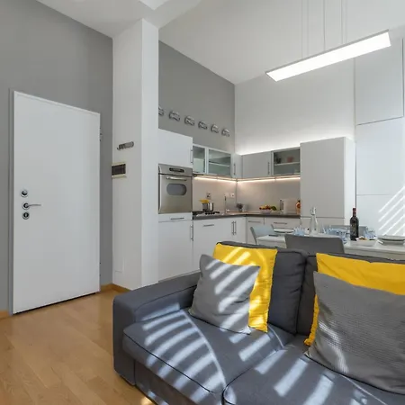 Elegant Duplex In شقة *