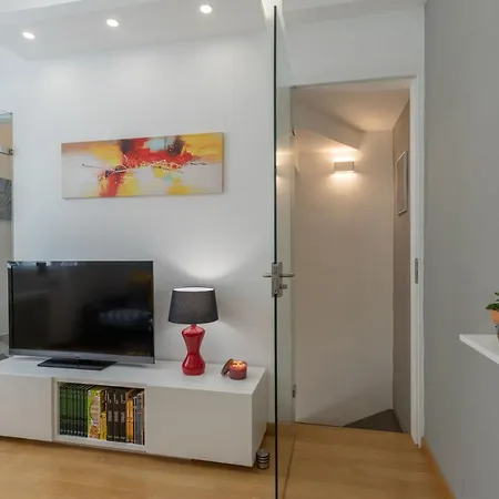 Elegant Duplex In * فلورنس